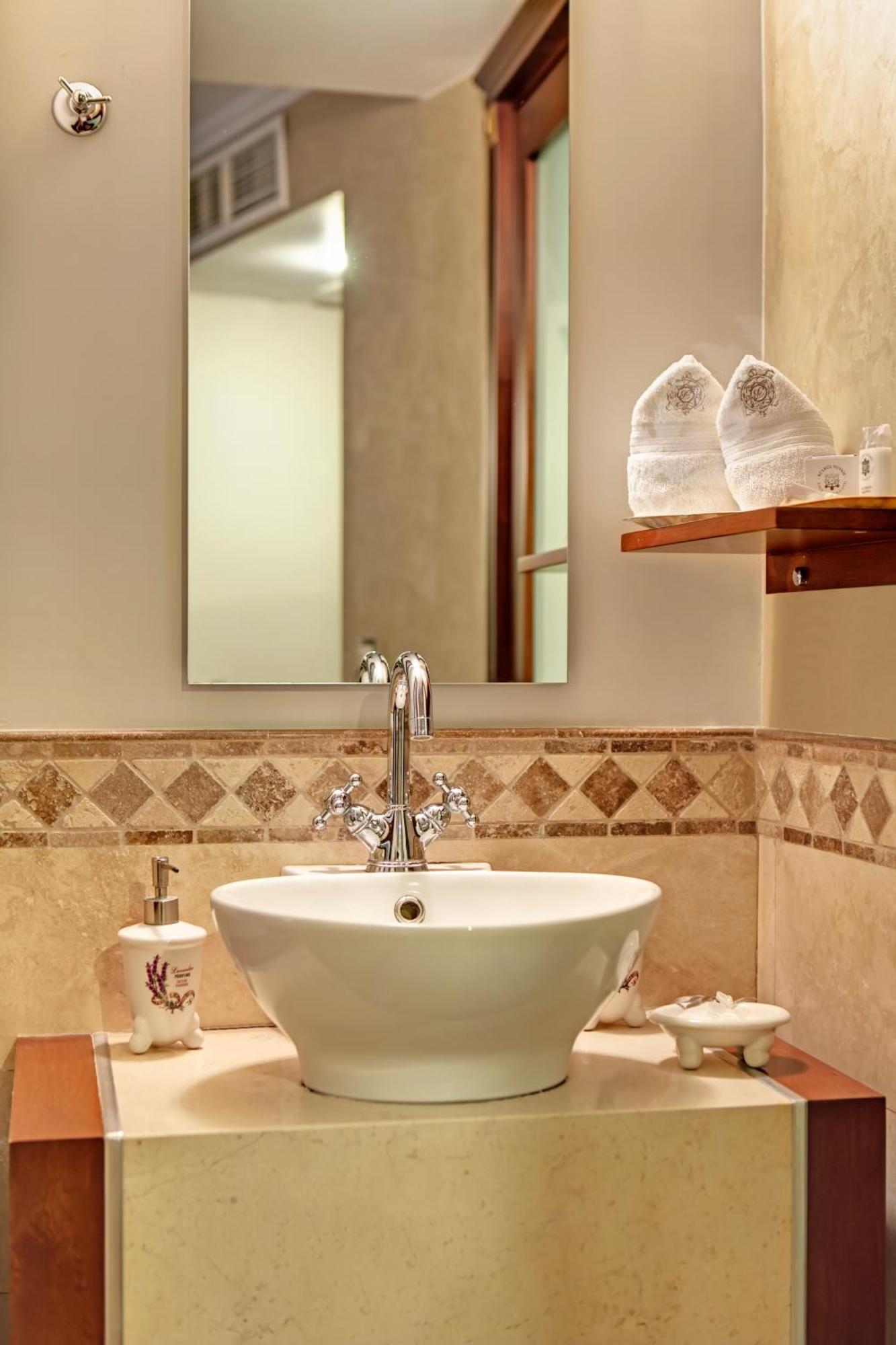 Bulbul Yuvasi Boutique Hotel Foça Ruang foto