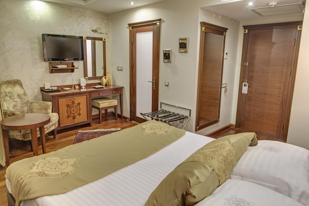 Bulbul Yuvasi Boutique Hotel Foça Bagian luar foto