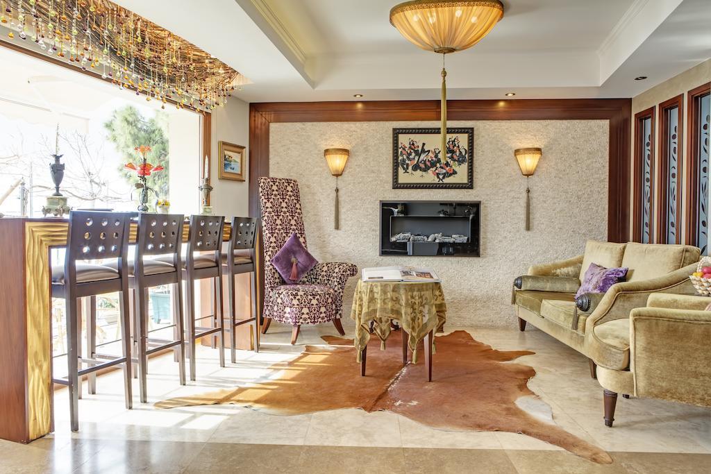 Bulbul Yuvasi Boutique Hotel Foça Bagian luar foto